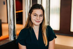 Headshot of Isabelle Krier.