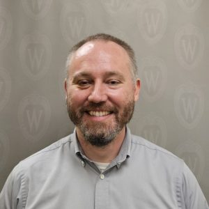 Headshot of Aaron Vieth