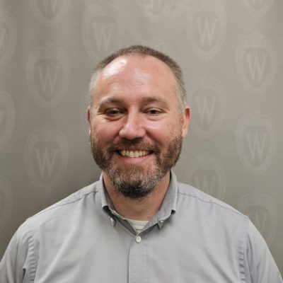 Headshot of Aaron Vieth